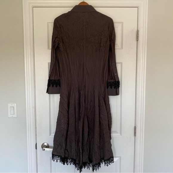 Marie Saint Pierre Long Sleeve Crinkle Dress with Black Lace Detail Size Large - Picture 6 of 13